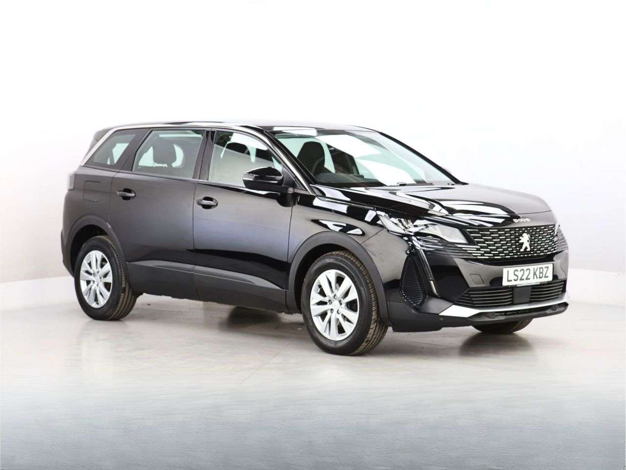 A 2022 PEUGEOT 5008 1.2 PureTech Active Premium SUV 5dr Petrol Manual Euro 6 (s/s) (130 ps) A 2022 PEUGEOT 5008 1.2 PureTech Active Premium SUV 5dr Petrol Manual Euro 6 (s/s) (130 ps)