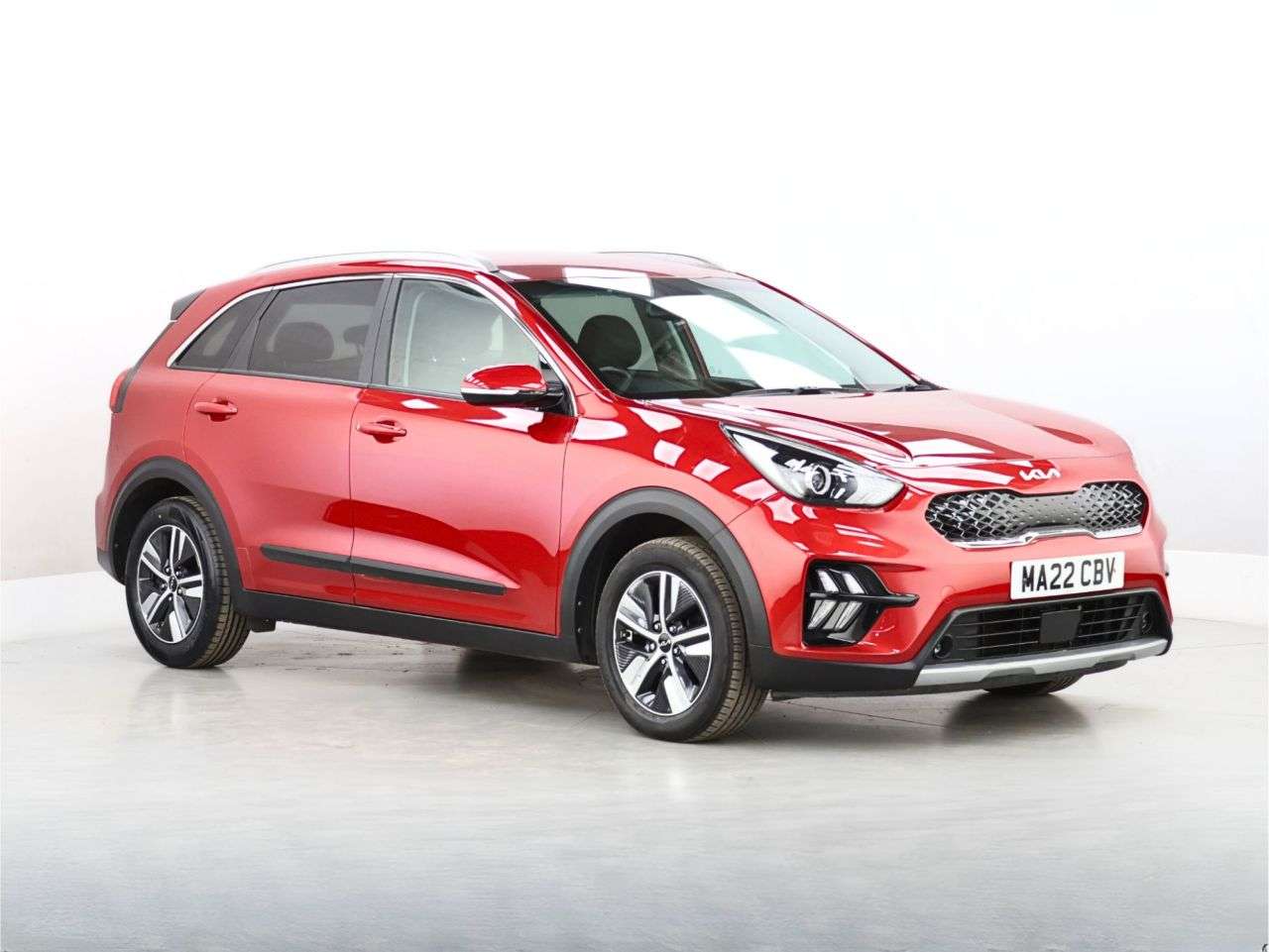 A 2022 KIA NIRO 1.6 GDi 2 SUV 5dr Petrol Hybrid DCT Euro 6 (s/s) (139 bhp) A 2022 KIA NIRO 1.6 GDi 2 SUV 5dr Petrol Hybrid DCT Euro 6 (s/s) (139 bhp)
