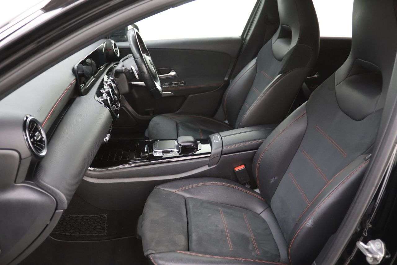 2019 MERCEDES-BENZ A CLASS 2019 MERCEDES-BENZ A CLASS