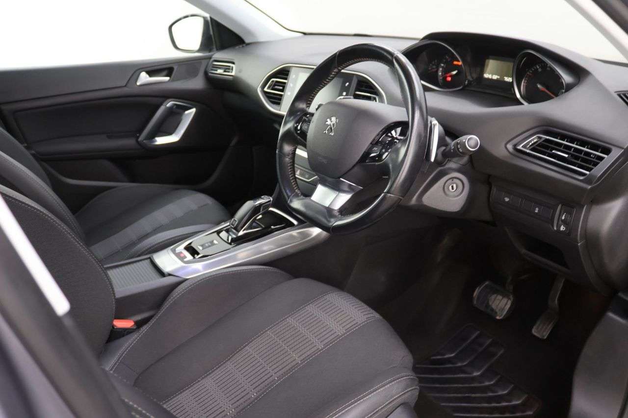 2019 PEUGEOT 308 2019 PEUGEOT 308