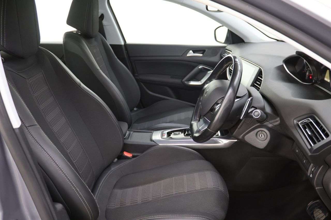 2019 PEUGEOT 308 2019 PEUGEOT 308