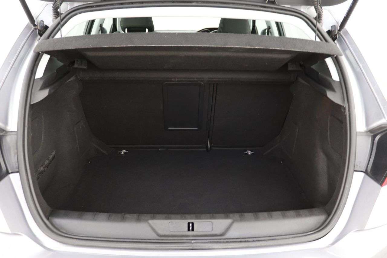 2019 PEUGEOT 308 2019 PEUGEOT 308