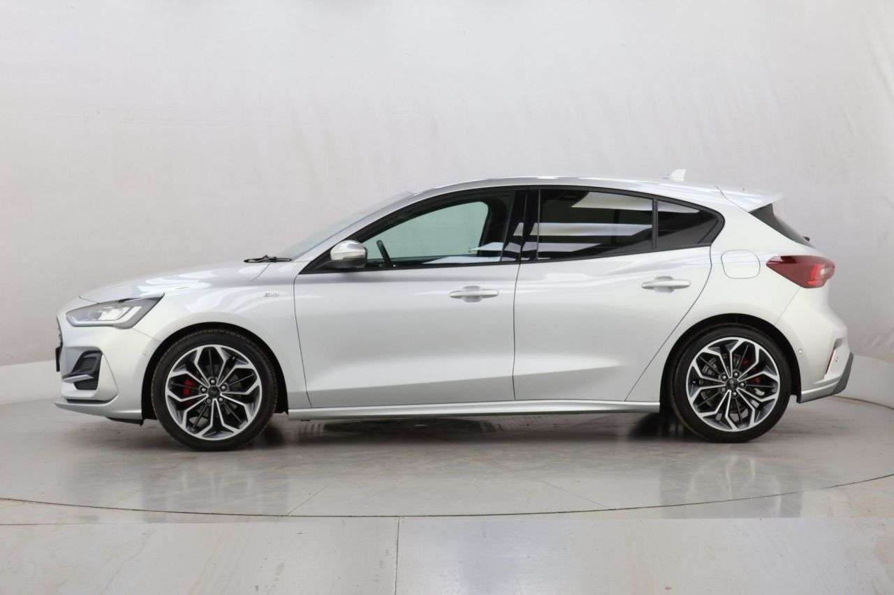 2023 FORD FOCUS 2023 FORD FOCUS