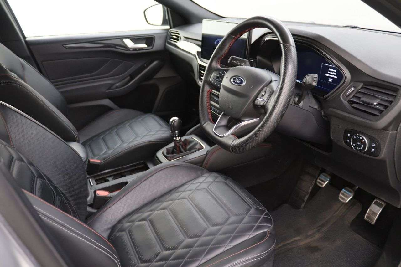 2023 FORD FOCUS 2023 FORD FOCUS