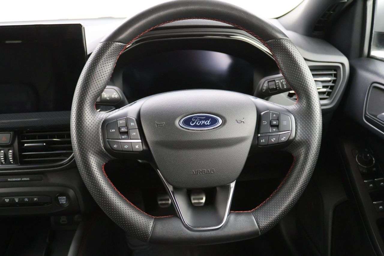 2023 FORD FOCUS 2023 FORD FOCUS