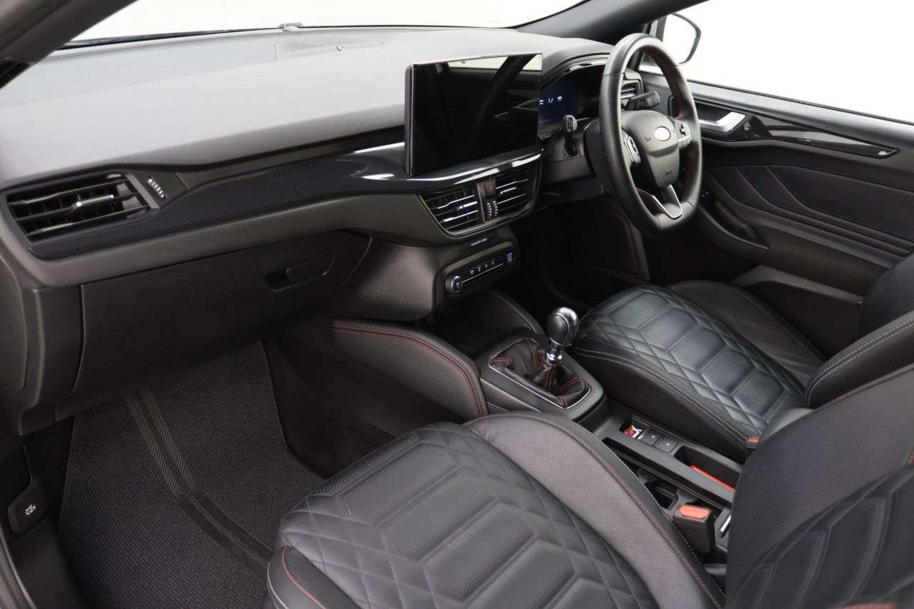 2023 FORD FOCUS 2023 FORD FOCUS
