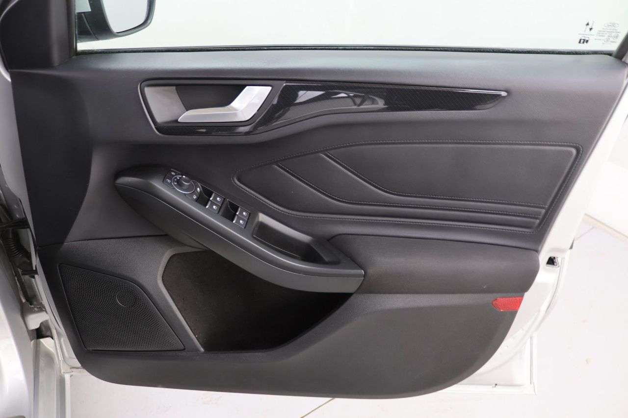 2023 FORD FOCUS 2023 FORD FOCUS