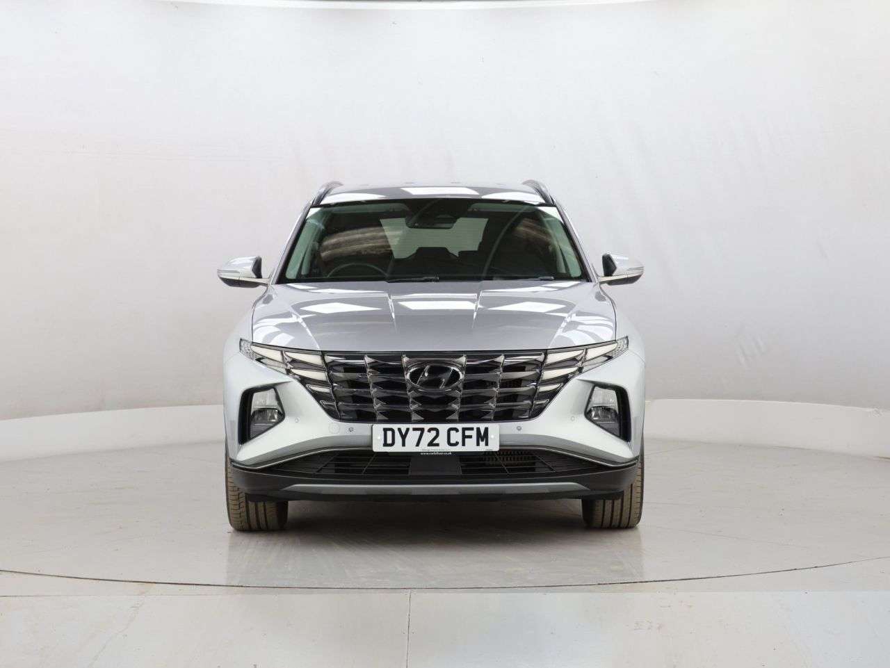 A 2022 HYUNDAI TUCSON 1.6 h T-GDi 13.8kWh Premium SUV 5dr Petrol Plug-in Hybrid Auto 4WD Euro 6 ( A 2022 HYUNDAI TUCSON 1.6 h T-GDi 13.8kWh Premium SUV 5dr Petrol Plug-in Hybrid Auto 4WD Euro 6 (