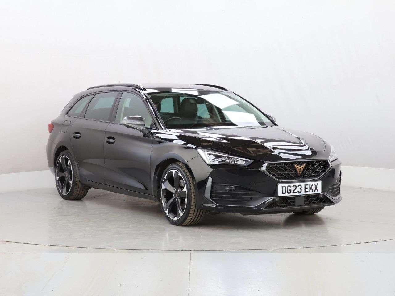 A 2023 CUPRA LEON 1.5 eTSI V1 5dr DSG A 2023 CUPRA LEON 1.5 eTSI V1 5dr DSG