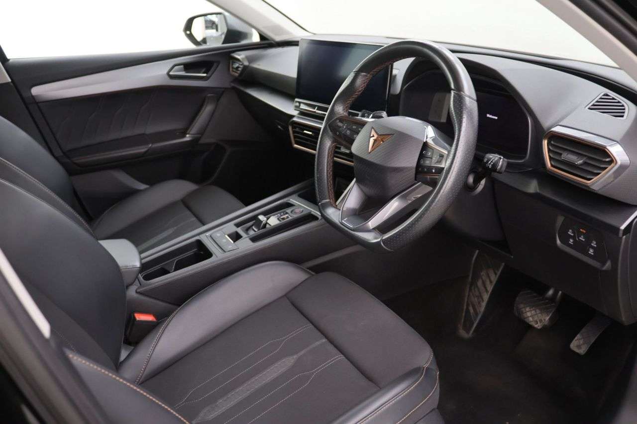 2023 CUPRA LEON 2023 CUPRA LEON