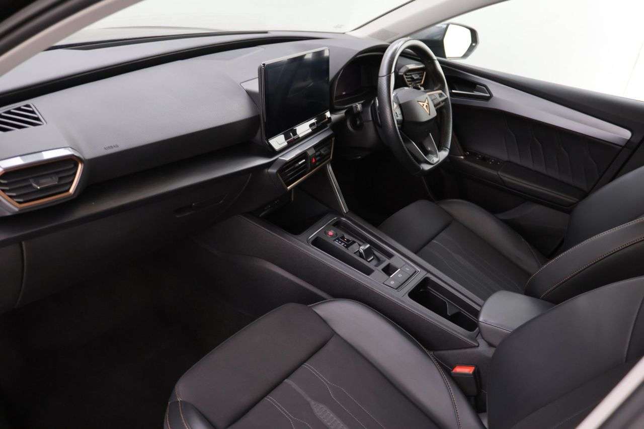 2023 CUPRA LEON 2023 CUPRA LEON