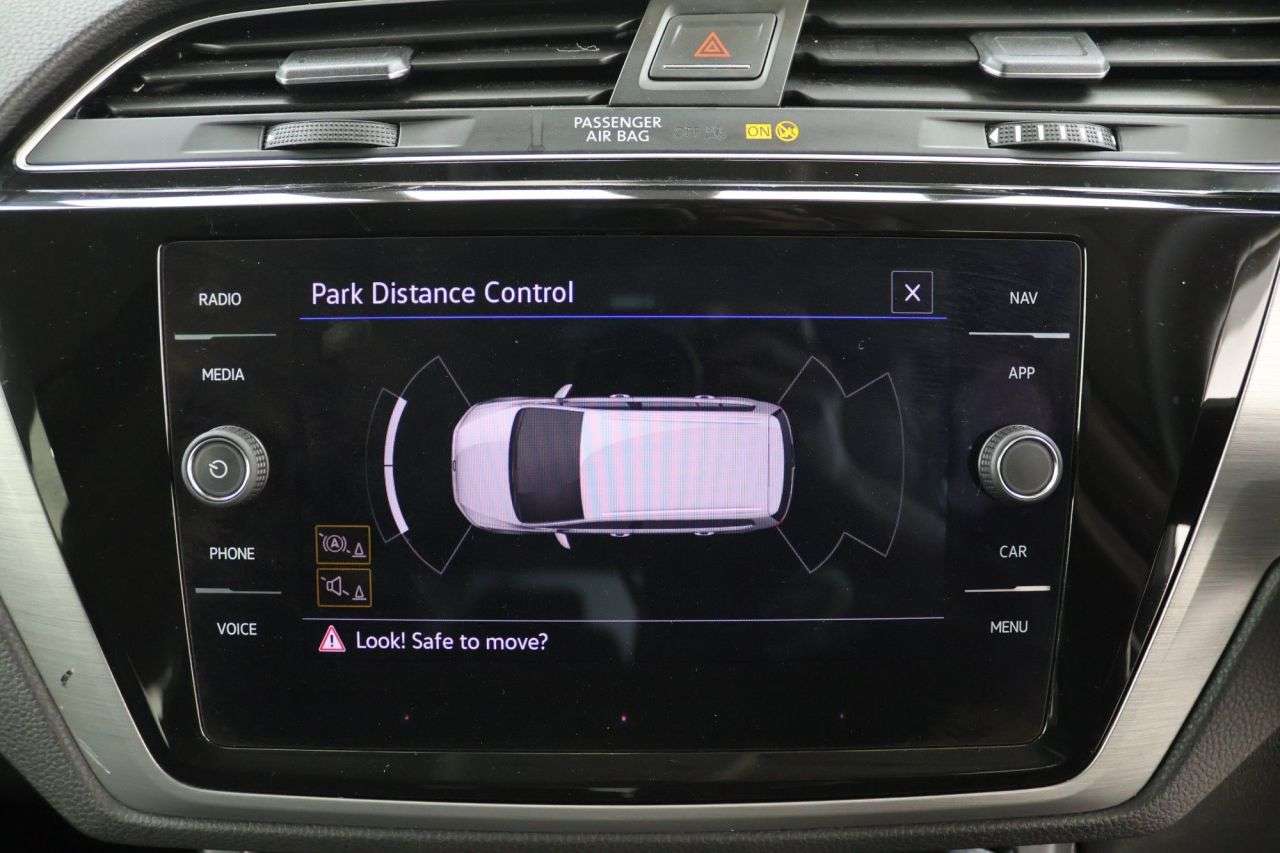 2021 VOLKSWAGEN TOURAN 2021 VOLKSWAGEN TOURAN