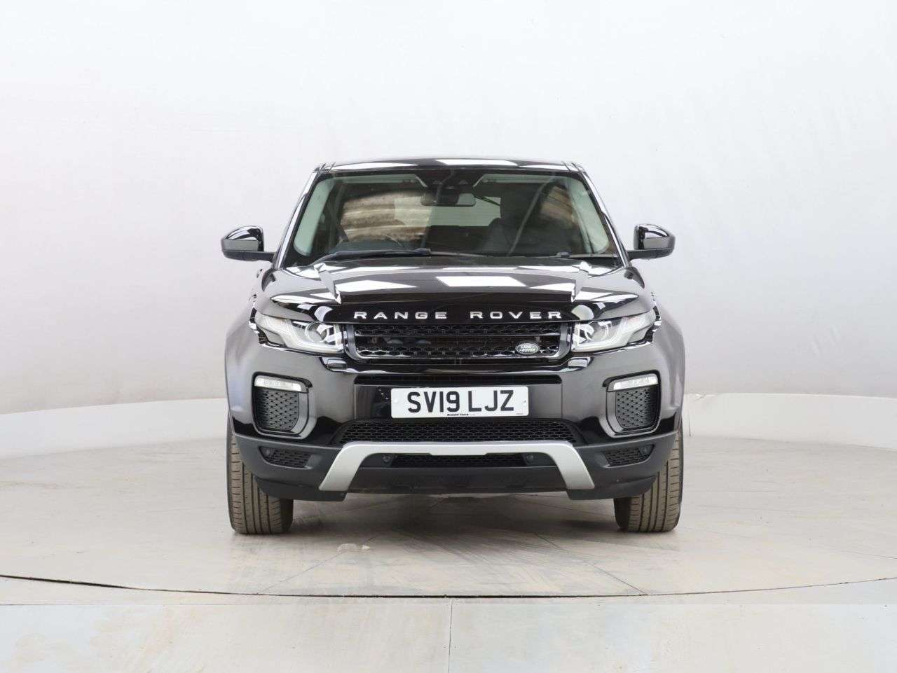 2019 LAND ROVER RANGE ROVER EVOQUE 2019 LAND ROVER RANGE ROVER EVOQUE