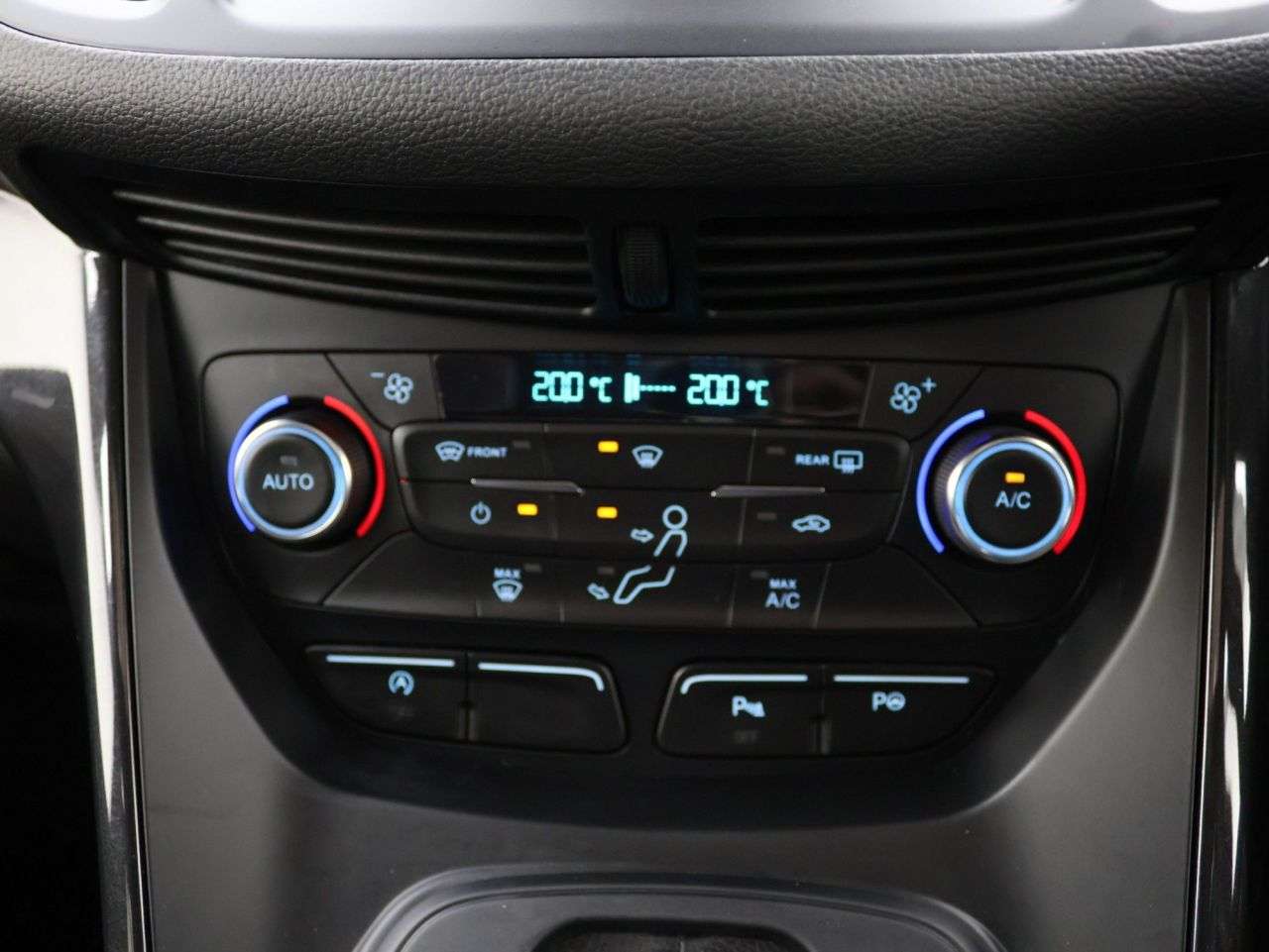 2019 FORD KUGA 2019 FORD KUGA