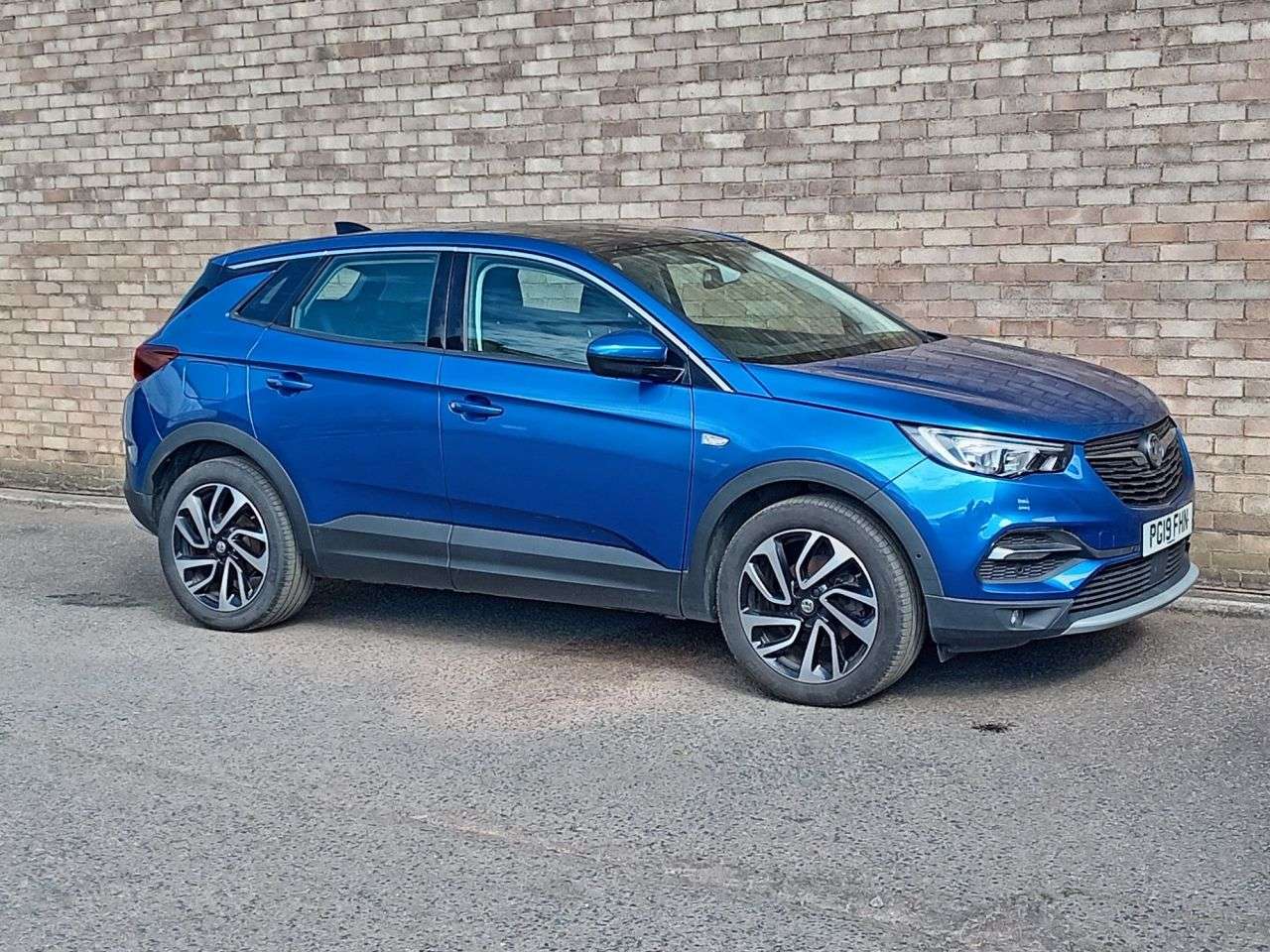 A 2019 VAUXHALL GRANDLAND X 1.2 Turbo Elite Nav SUV 5dr Petrol Auto 8Spd Euro 6 (s/s) (130 ps) A 2019 VAUXHALL GRANDLAND X 1.2 Turbo Elite Nav SUV 5dr Petrol Auto 8Spd Euro 6 (s/s) (130 ps)