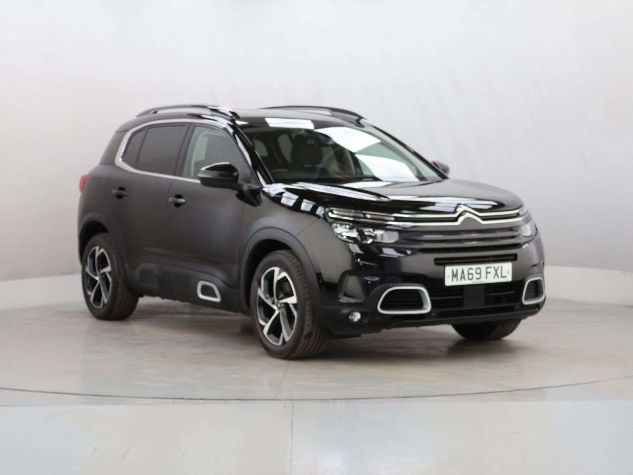 A 2019 CITROEN C5 AIRCROSS 1.6 PureTech Flair SUV 5dr Petrol EAT8 Euro 6 (s/s) (180 ps) A 2019 CITROEN C5 AIRCROSS 1.6 PureTech Flair SUV 5dr Petrol EAT8 Euro 6 (s/s) (180 ps)