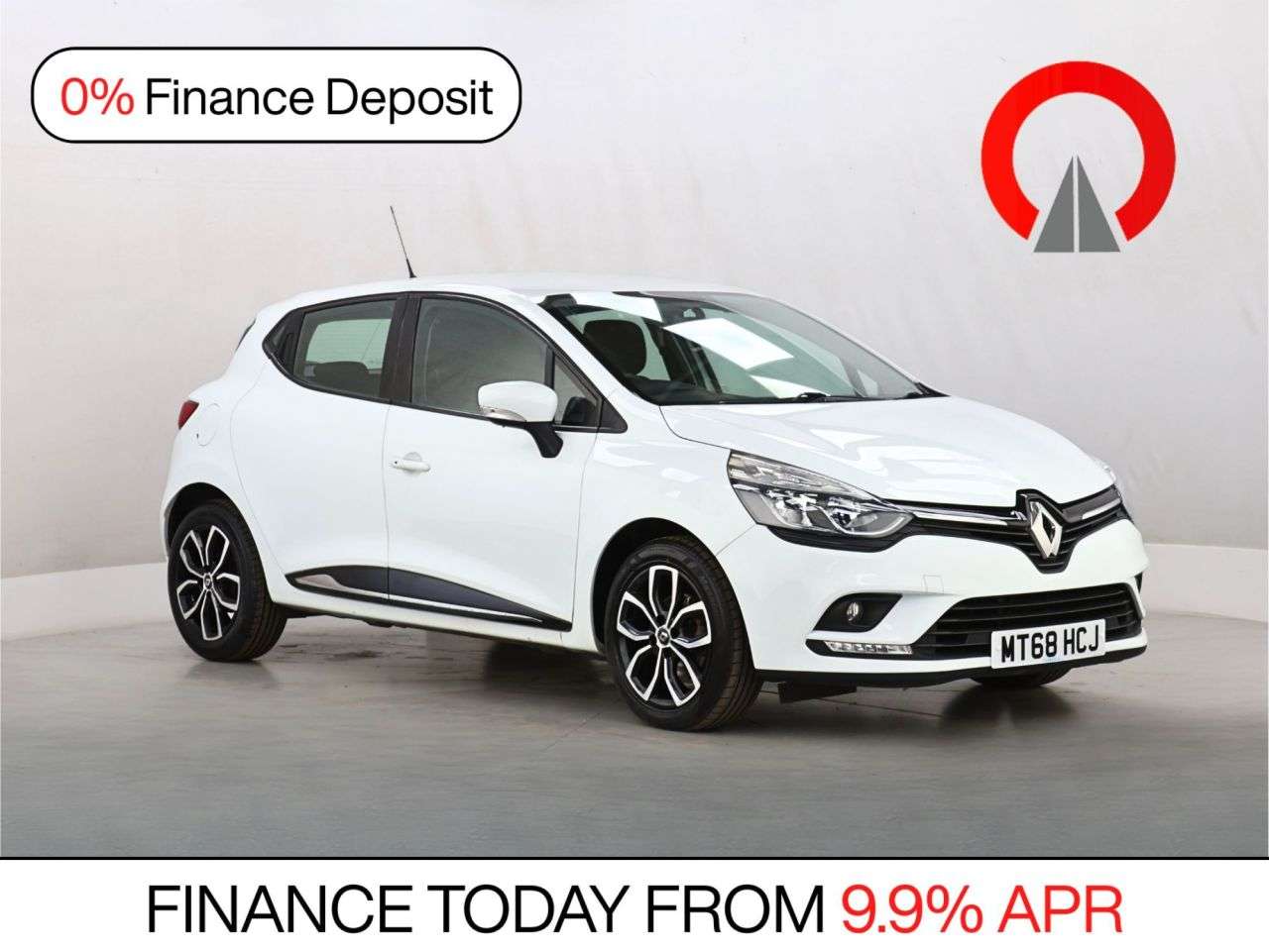 A 2018 RENAULT CLIO 0.9 TCe Play Hatchback 5dr Petrol Manual Euro 6 (s/s) (75 ps) A 2018 RENAULT CLIO 0.9 TCe Play Hatchback 5dr Petrol Manual Euro 6 (s/s) (75 ps)