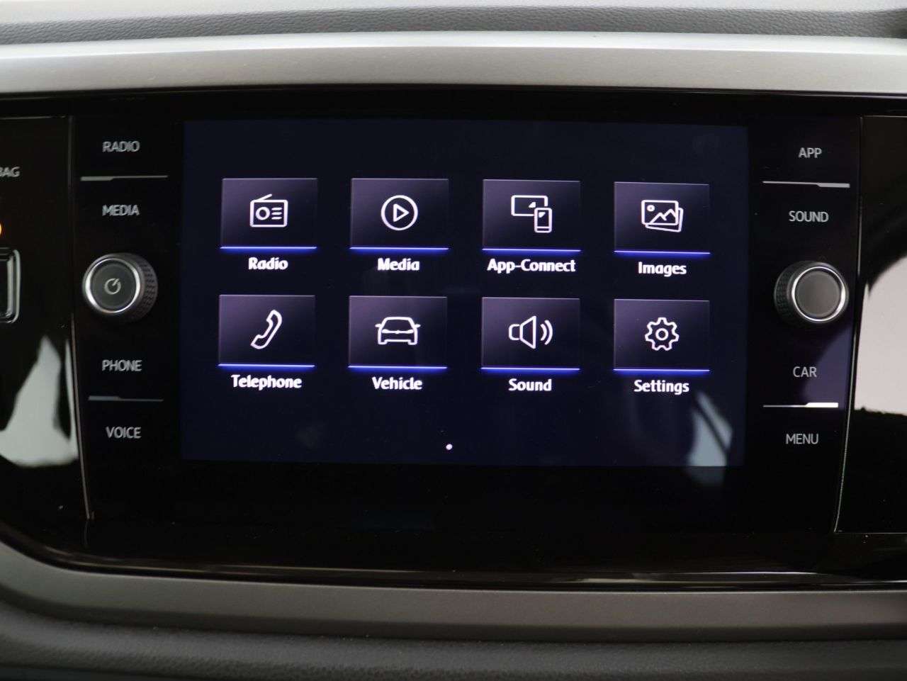 2019 VOLKSWAGEN POLO 2019 VOLKSWAGEN POLO