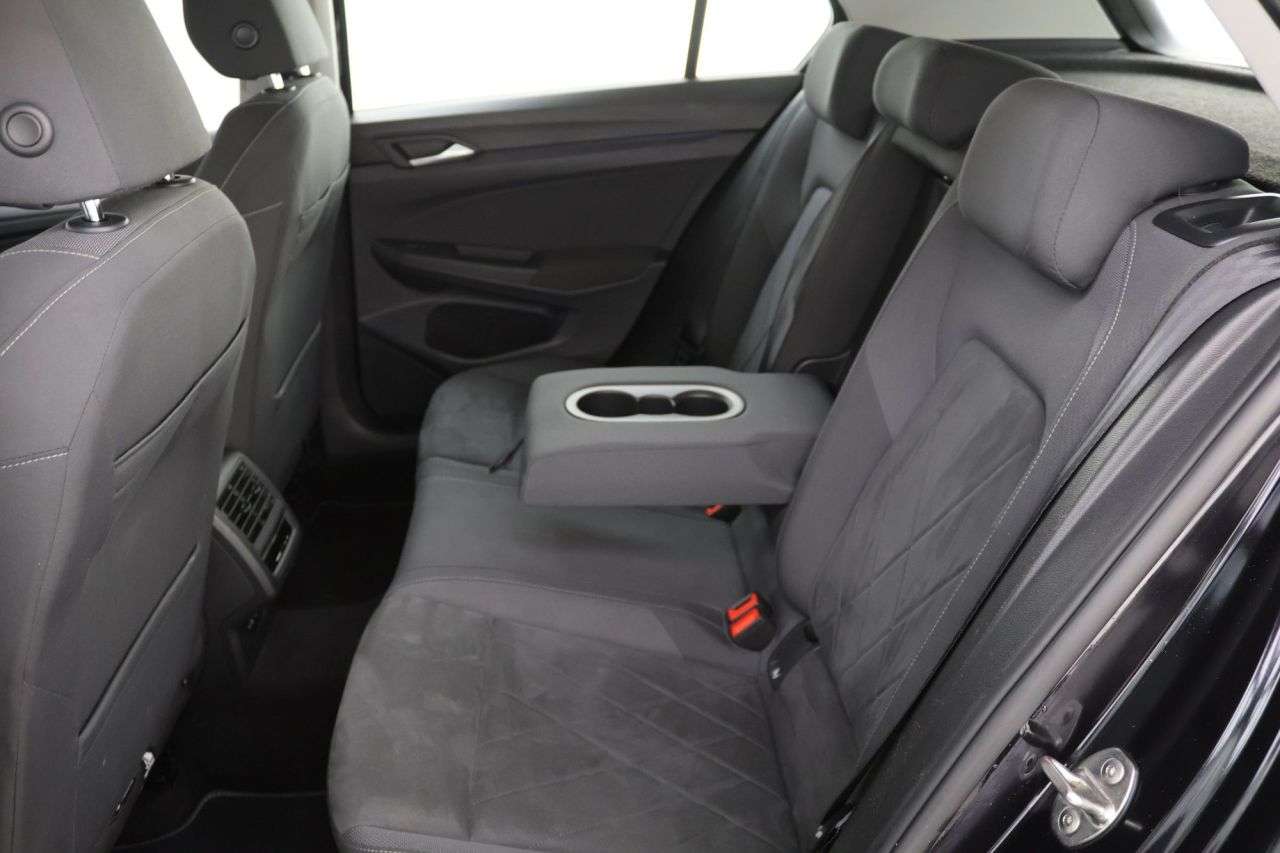2021 VOLKSWAGEN GOLF 2021 VOLKSWAGEN GOLF