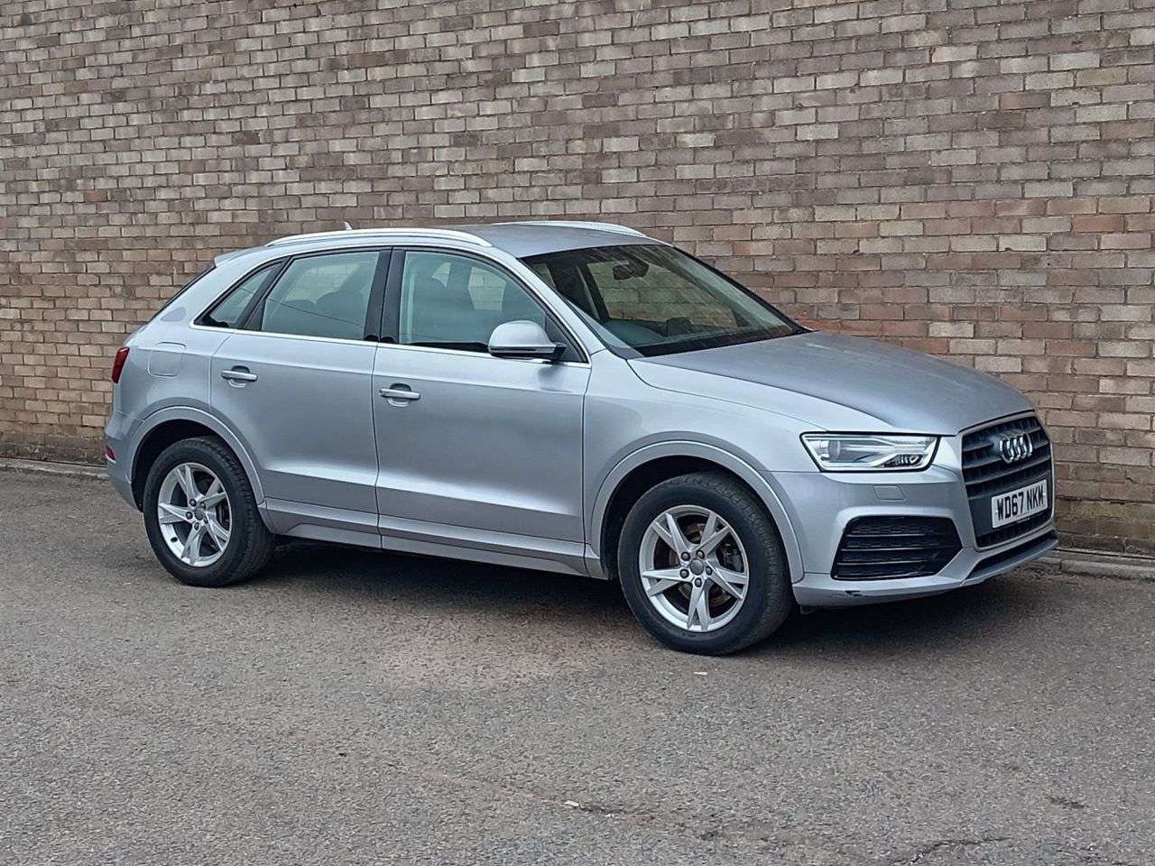 A 2018 AUDI Q3 1.4 TFSI CoD Sport SUV 5dr Petrol Manual Euro 6 (s/s) (150 ps) A 2018 AUDI Q3 1.4 TFSI CoD Sport SUV 5dr Petrol Manual Euro 6 (s/s) (150 ps)
