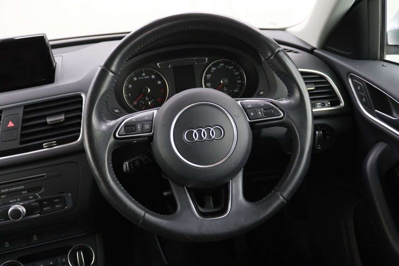 2018 AUDI Q3 2018 AUDI Q3