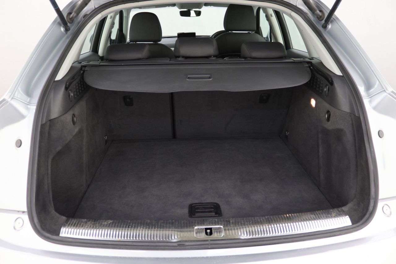 2018 AUDI Q3 2018 AUDI Q3