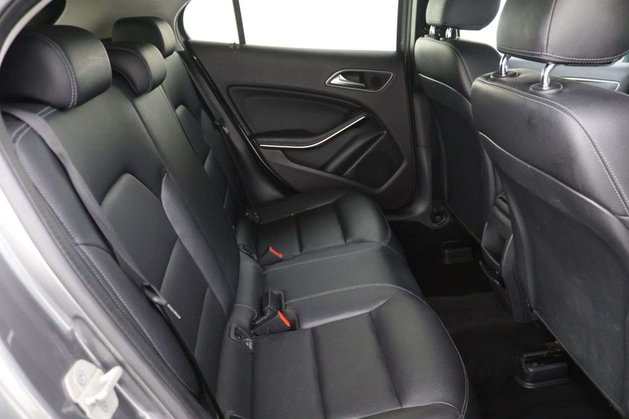 2017 MERCEDES-BENZ GLA CLASS 2017 MERCEDES-BENZ GLA CLASS