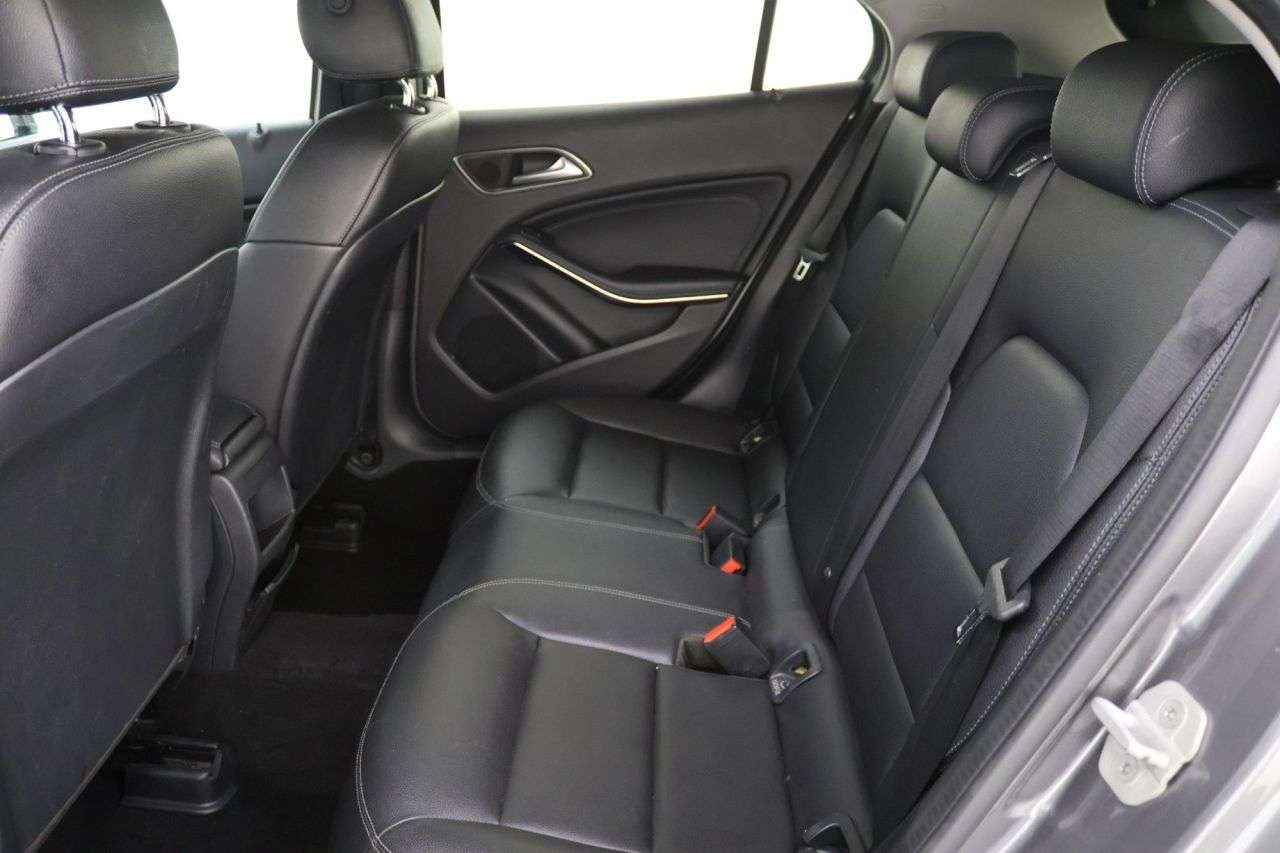 2017 MERCEDES-BENZ GLA CLASS 2017 MERCEDES-BENZ GLA CLASS