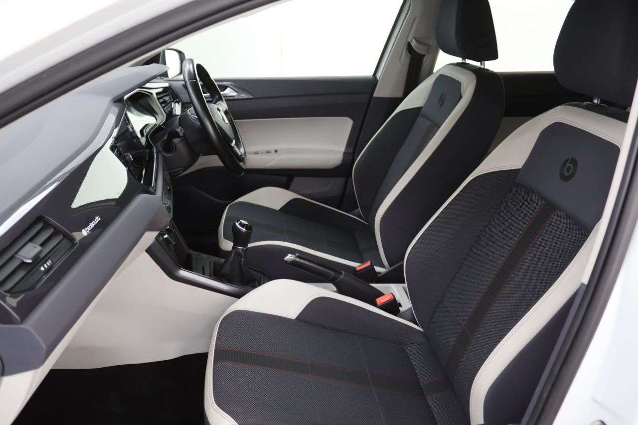 2021 VOLKSWAGEN POLO 2021 VOLKSWAGEN POLO