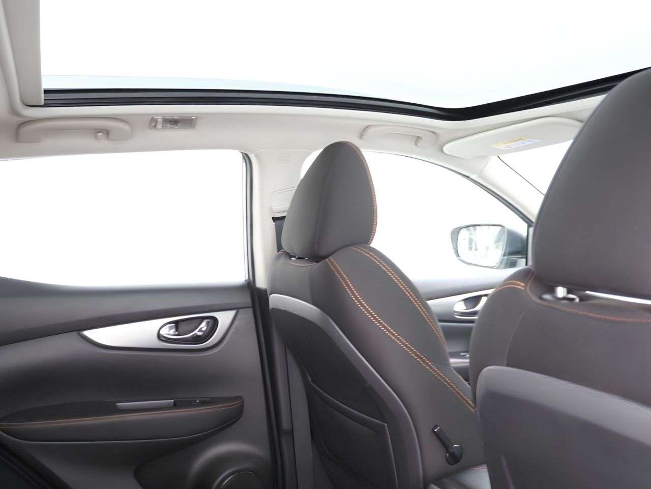 A 2019 NISSAN QASHQAI 1.3 DIG-T N-Motion SUV 5dr Petrol Manual Euro 6 (s/s) (140 ps) A 2019 NISSAN QASHQAI 1.3 DIG-T N-Motion SUV 5dr Petrol Manual Euro 6 (s/s) (140 ps)