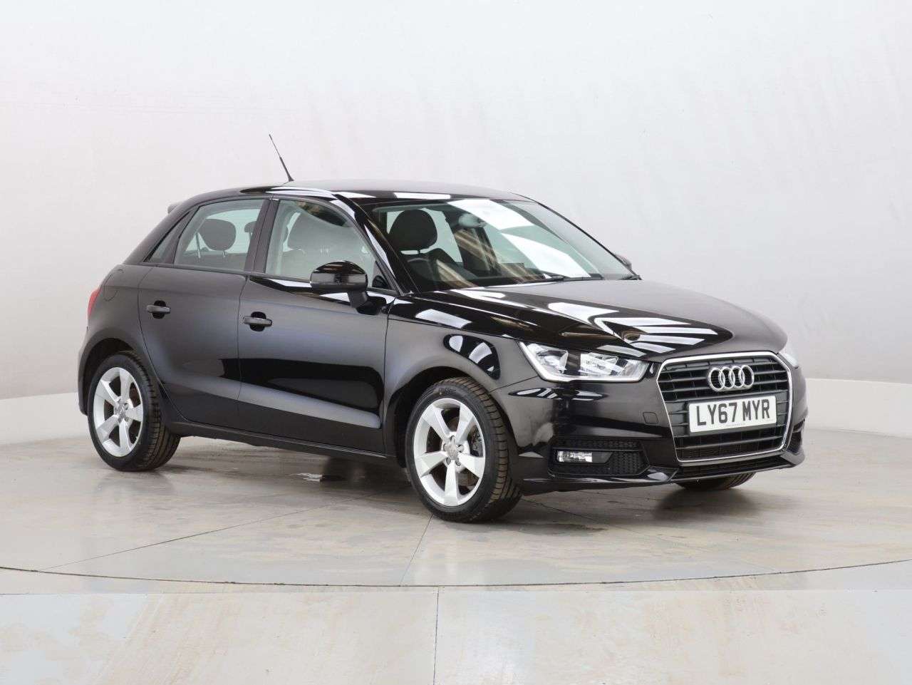 A 2018 AUDI A1 1.4 TFSI Sport Sportback 5dr Petrol Manual Euro 6 (s/s) (Nav) (125 ps) A 2018 AUDI A1 1.4 TFSI Sport Sportback 5dr Petrol Manual Euro 6 (s/s) (Nav) (125 ps)