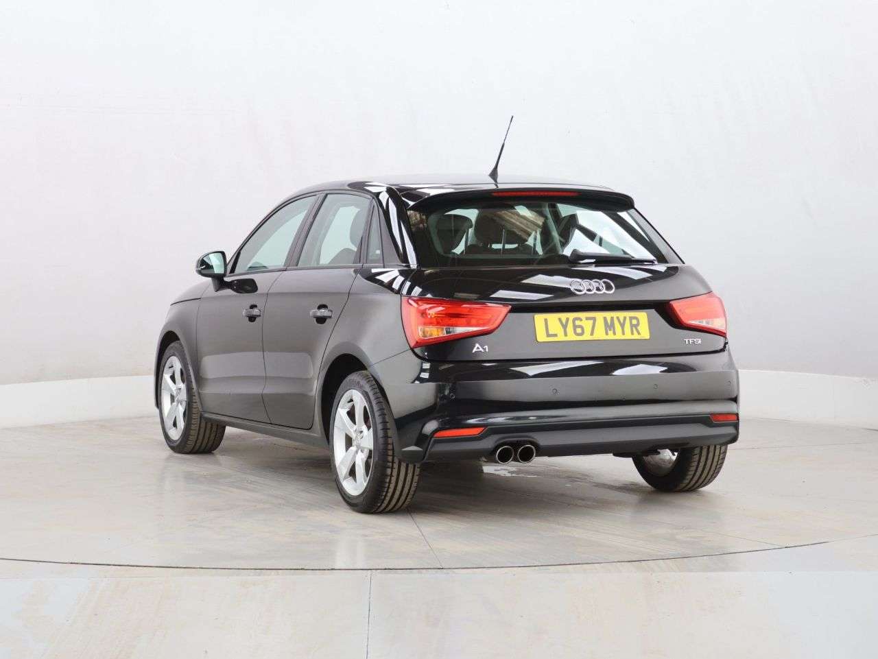 2018 AUDI A1 2018 AUDI A1