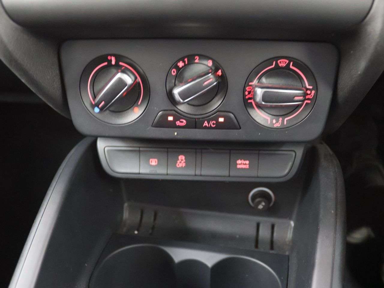 2018 AUDI A1 2018 AUDI A1