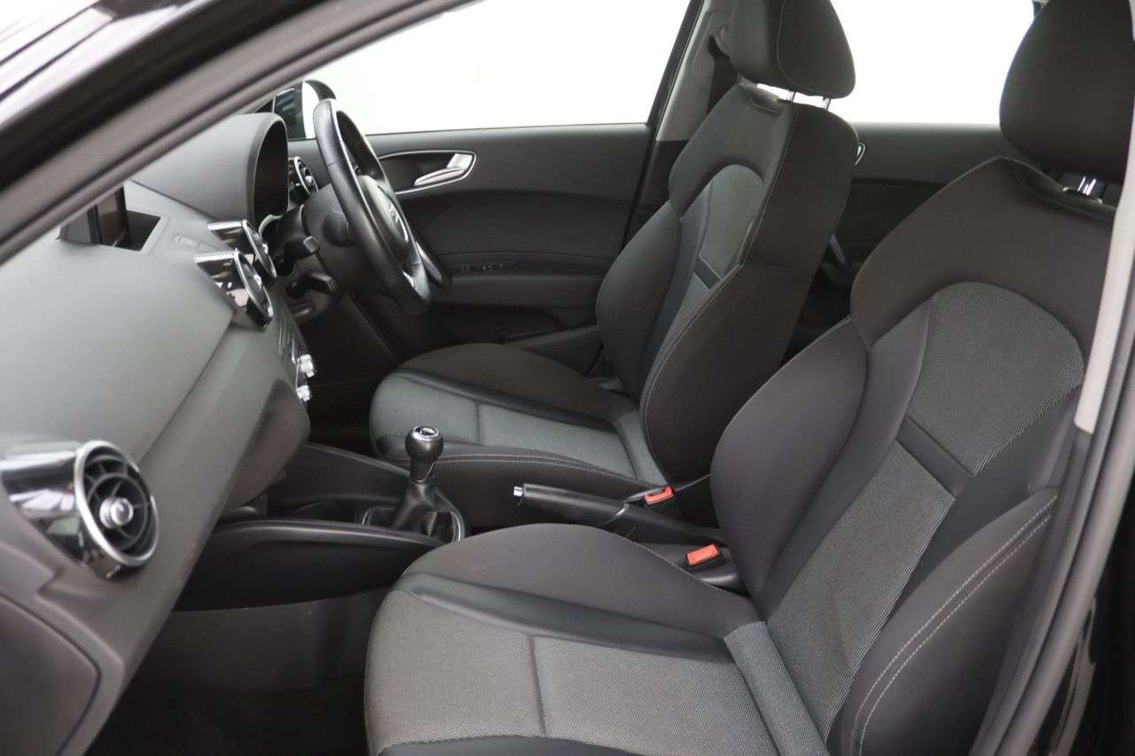 2018 AUDI A1 2018 AUDI A1