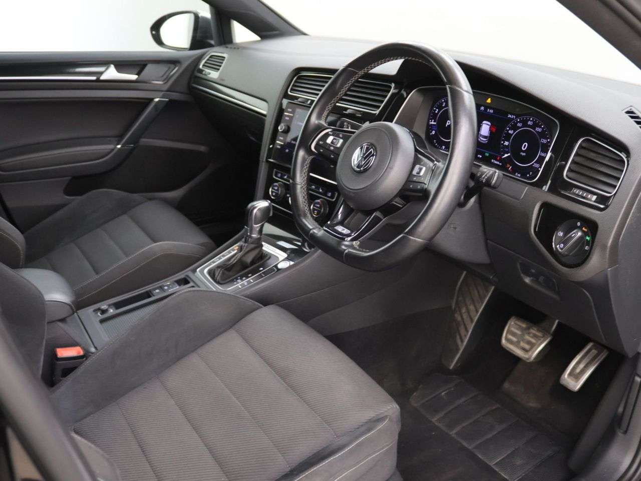 2019 VOLKSWAGEN GOLF 2019 VOLKSWAGEN GOLF