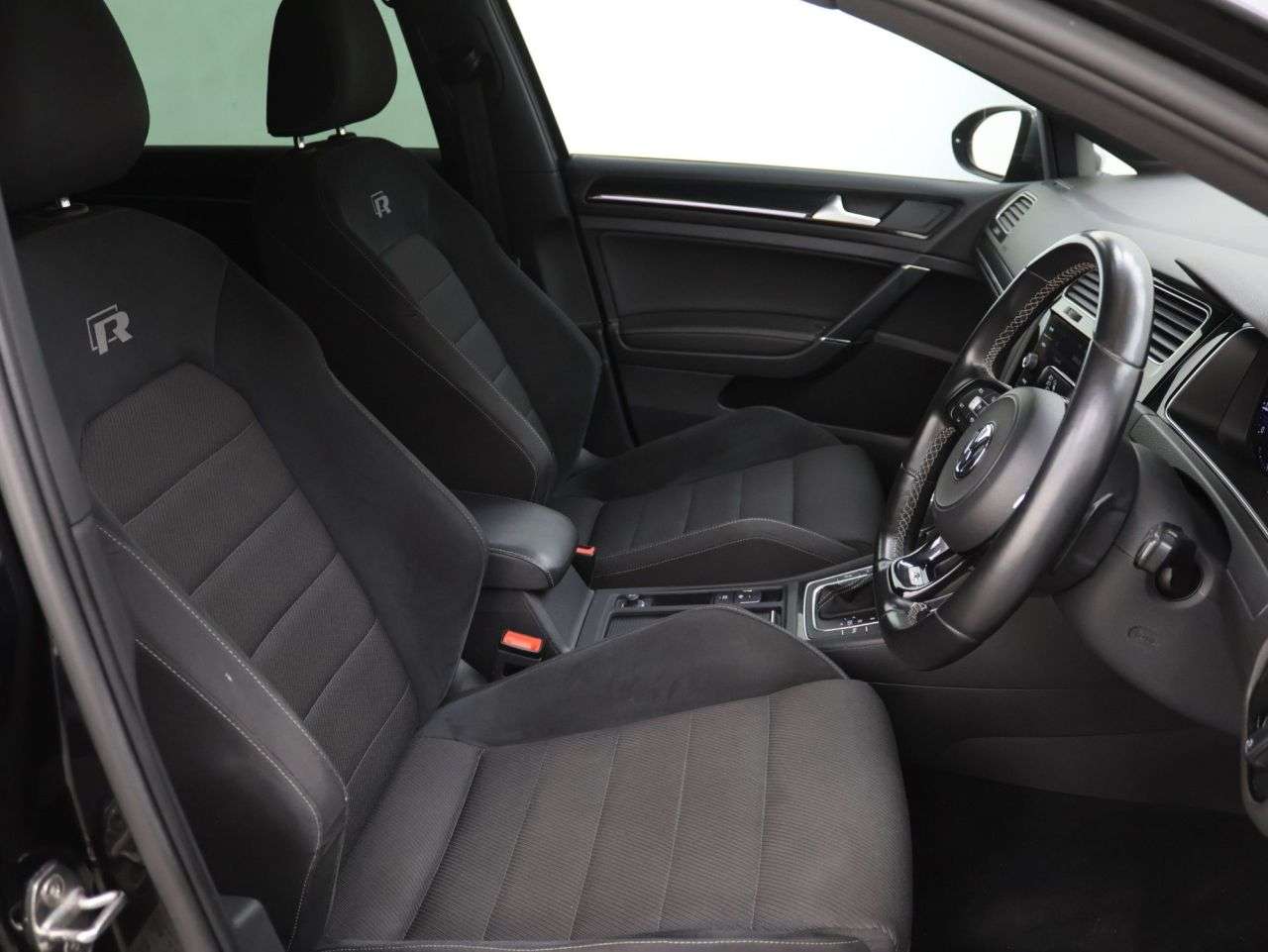 2019 VOLKSWAGEN GOLF 2019 VOLKSWAGEN GOLF