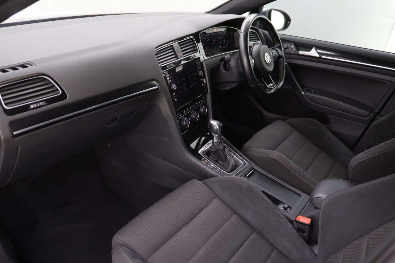 2019 VOLKSWAGEN GOLF 2019 VOLKSWAGEN GOLF