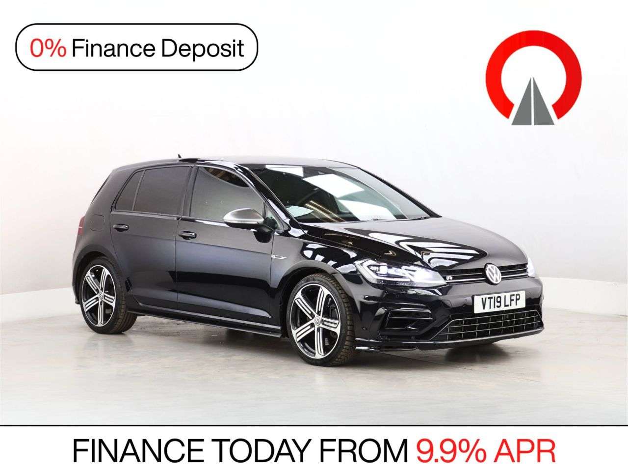 A 2019 VOLKSWAGEN GOLF 2.0 TSI R Hatchback 5dr Petrol DSG 4Motion Euro 6 (s/s) (300 ps) A 2019 VOLKSWAGEN GOLF 2.0 TSI R Hatchback 5dr Petrol DSG 4Motion Euro 6 (s/s) (300 ps)
