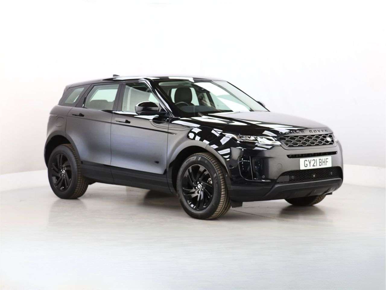 A 2021 LAND ROVER RANGE ROVER EVOQUE 2.0 D165 S SUV 5dr Diesel Manual FWD Euro 6 (s/s) (163 ps) A 2021 LAND ROVER RANGE ROVER EVOQUE 2.0 D165 S SUV 5dr Diesel Manual FWD Euro 6 (s/s) (163 ps)