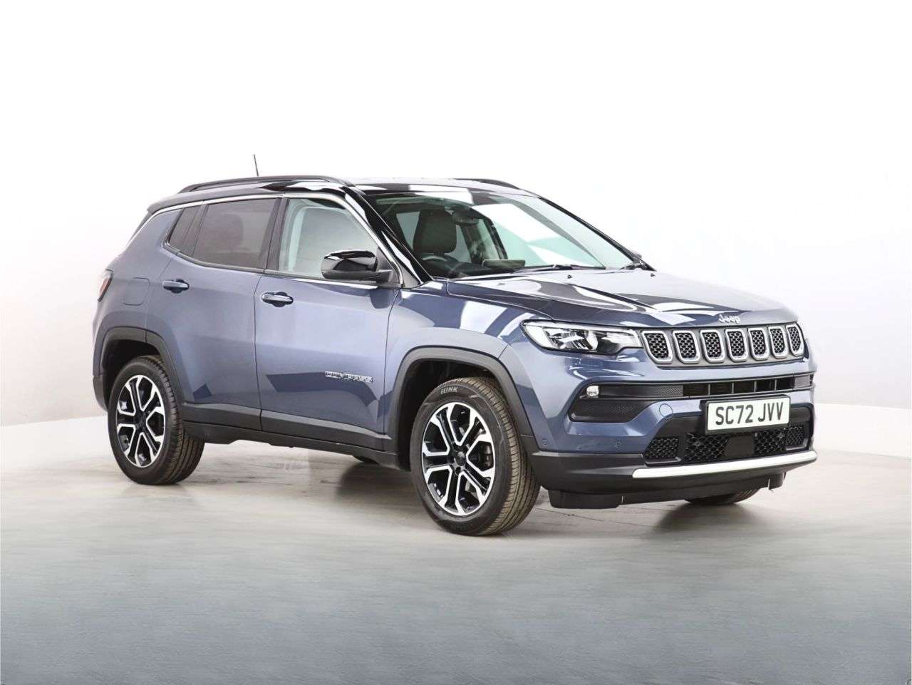 A 2022 JEEP COMPASS 1.3 GSE T4 Limited SUV 5dr Petrol Manual FWD Euro 6 (s/s) (130 ps) A 2022 JEEP COMPASS 1.3 GSE T4 Limited SUV 5dr Petrol Manual FWD Euro 6 (s/s) (130 ps)