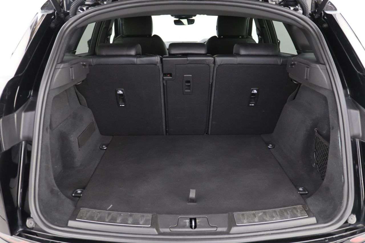 2020 LAND ROVER RANGE ROVER EVOQUE 2020 LAND ROVER RANGE ROVER EVOQUE
