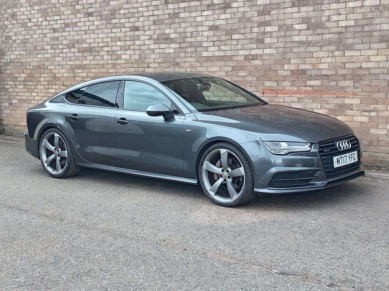 A 2017 AUDI A7 3.0 TDI V6 Black Edition Sportback 5dr Diesel S Tronic quattro Euro 6 (s/s) A 2017 AUDI A7 3.0 TDI V6 Black Edition Sportback 5dr Diesel S Tronic quattro Euro 6 (s/s)