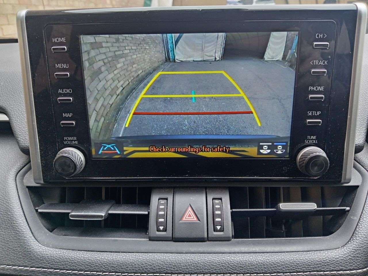 A 2022 TOYOTA RAV4 2.5 VVT-h GPF Icon SUV 5dr Petrol Hybrid CVT Euro 6 (s/s) (218 ps) A 2022 TOYOTA RAV4 2.5 VVT-h GPF Icon SUV 5dr Petrol Hybrid CVT Euro 6 (s/s) (218 ps)