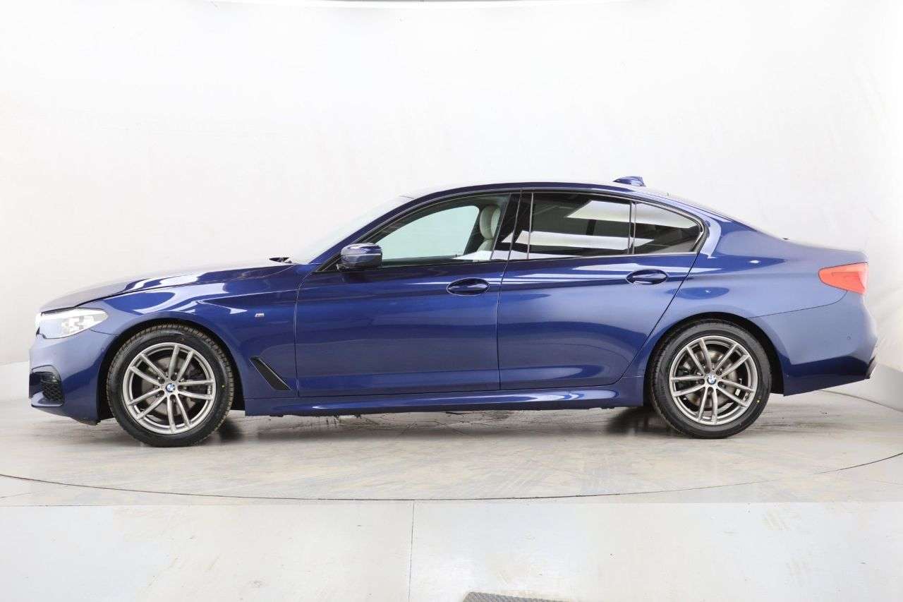 2019 BMW 5 SERIES 2019 BMW 5 SERIES