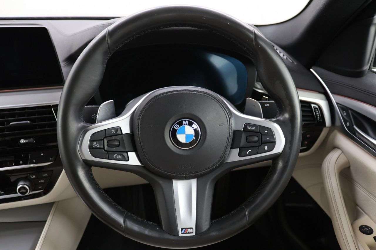 2019 BMW 5 SERIES 2019 BMW 5 SERIES