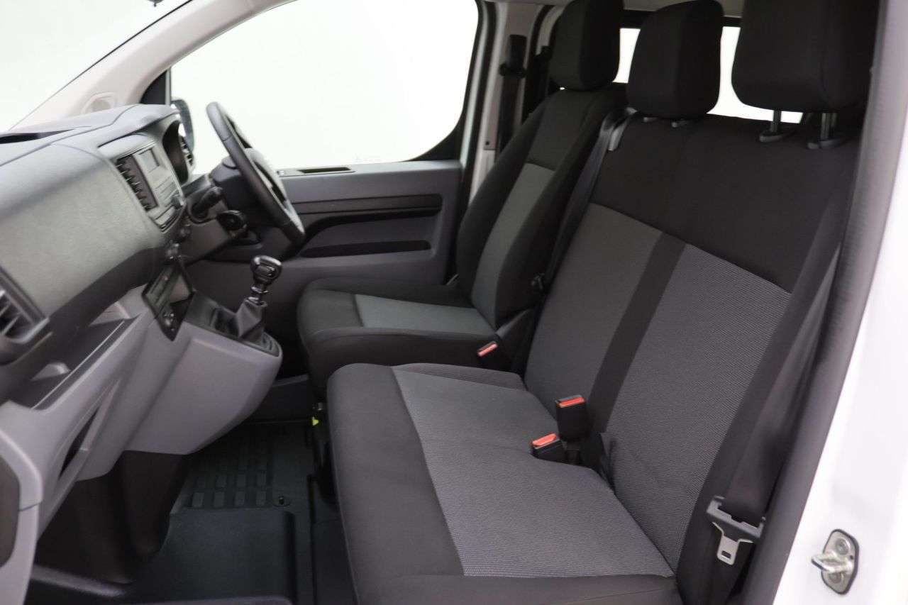 2022 TOYOTA PROACE VERSO 2022 TOYOTA PROACE VERSO