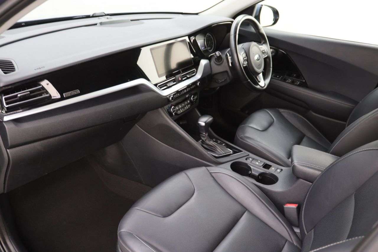 2020 KIA NIRO 2020 KIA NIRO