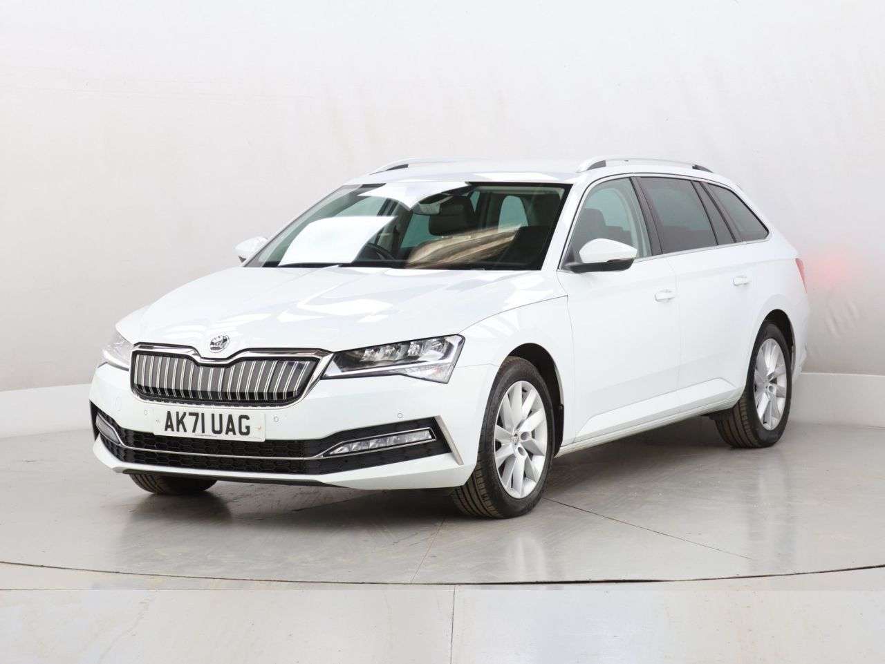 2021 SKODA SUPERB 2021 SKODA SUPERB