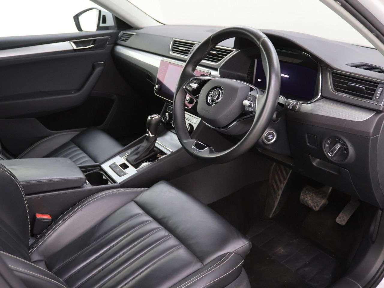 2021 SKODA SUPERB 2021 SKODA SUPERB