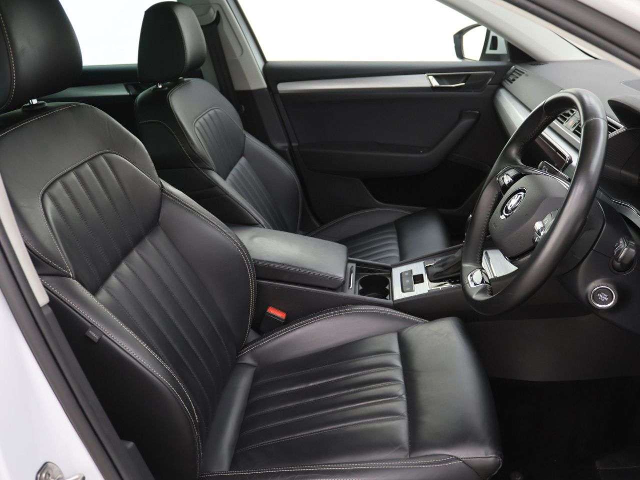 2021 SKODA SUPERB 2021 SKODA SUPERB